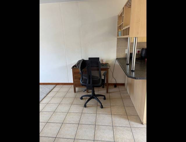 2 BEDROOM APARTMENT FOR SALE IN KARENPARK